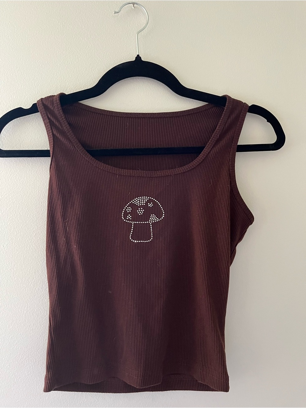 Y2K Brown Ribbed Tank Top with Rhinestone Mushroom